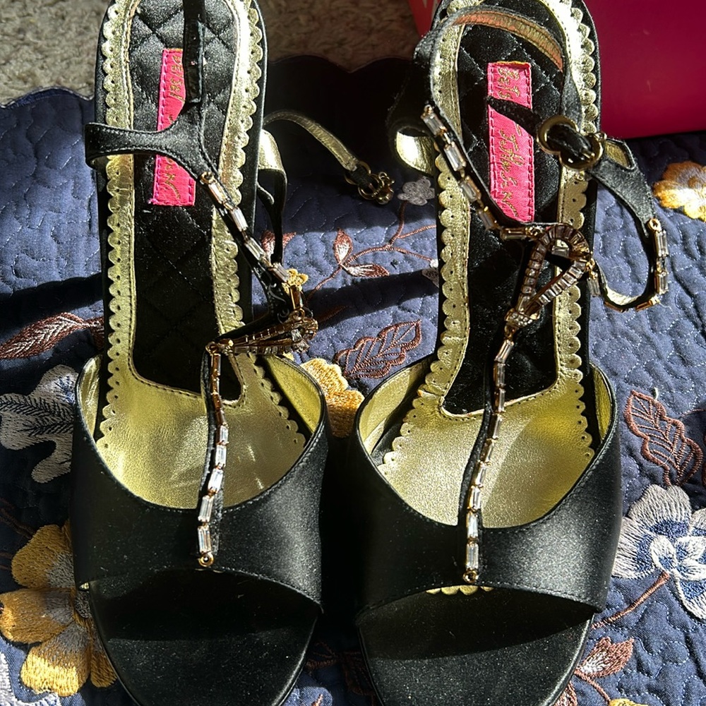 Women High Heels shoes